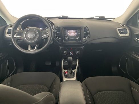 Used 2018 Jeep Compass Sport FWD image 32