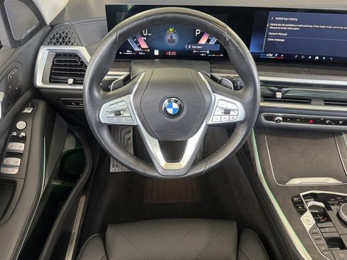 Used 2025 BMW X7 xDrive40i AWD/4WD image 29