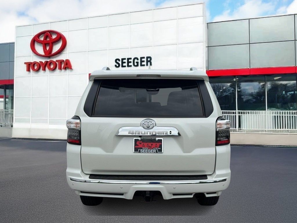 Certified 2023 Toyota 4Runner Limited AWD/4WD image 5