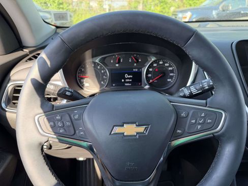 Used 2024 Chevrolet Equinox LT AWD/4WD image 27