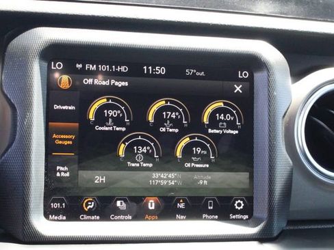 Used 2022 Jeep Wrangler Unlimited Rubicon 4xe AWD/4WD image 33