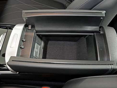 Certified 2025 Mercedes-Benz C 36 AMG S image 28
