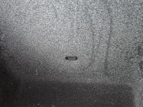 Used 2026 Tesla Model Y Long Range image 22