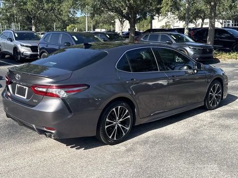 Used 2019 Toyota Camry XSE w/ Driver Assist Package FWD image 4
