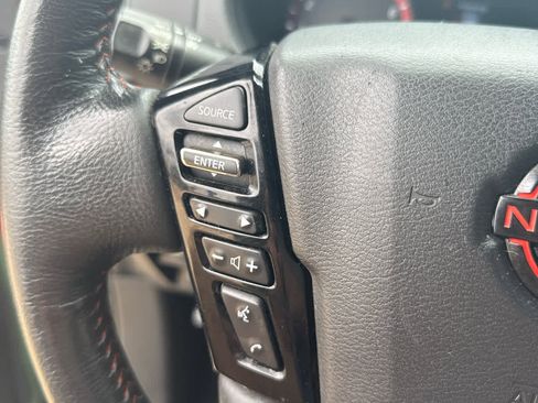 Used 2023 Nissan Frontier PRO-4X w/ Pro Convenience Package image 17