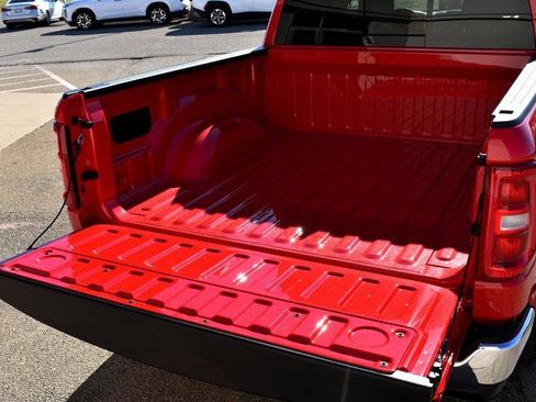 New 2025 RAM 1500 Big Horn image 10