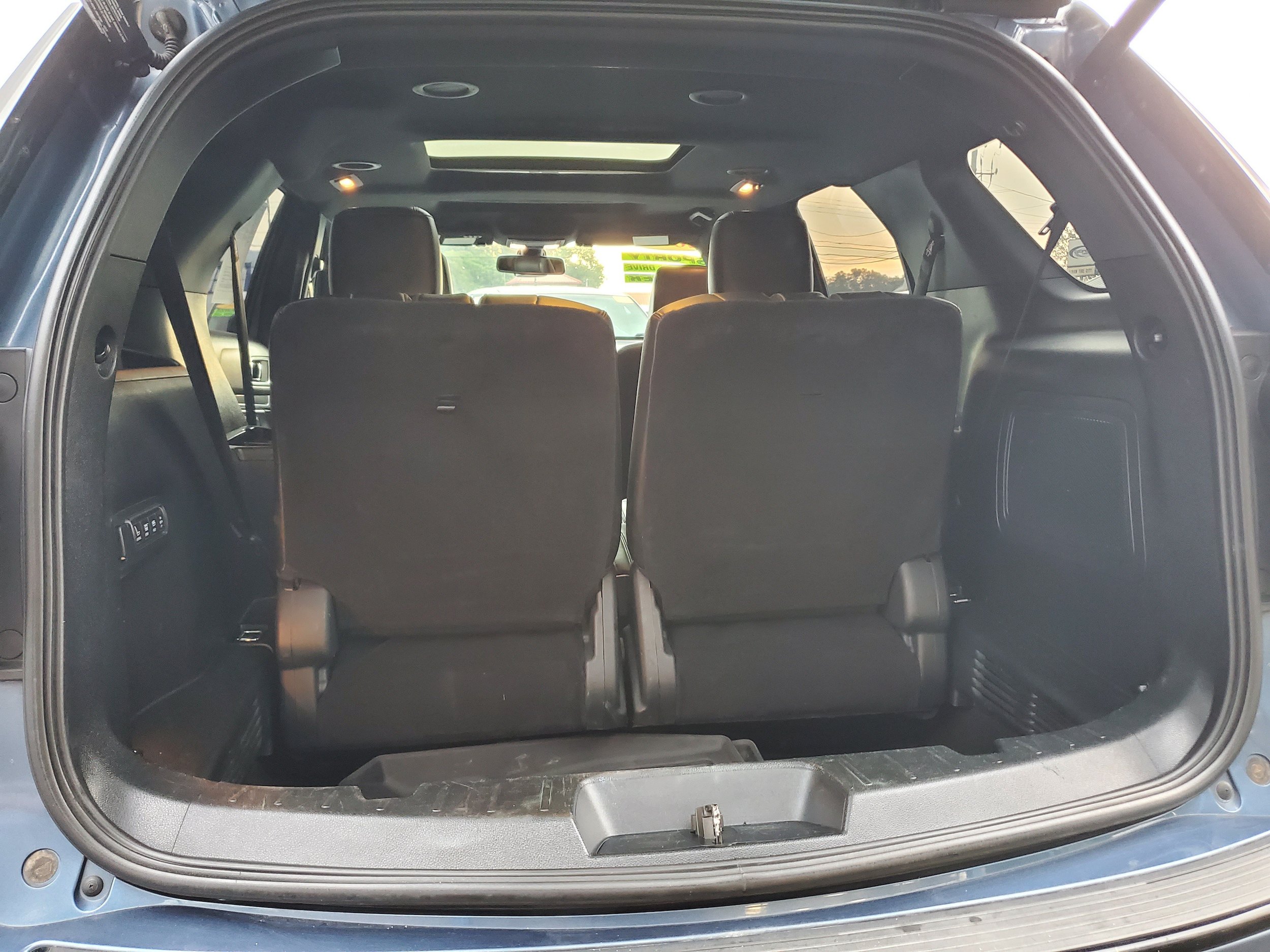 Used 2018 Ford Explorer Sport w/ Equipment Group 401A AWD/4WD image 27