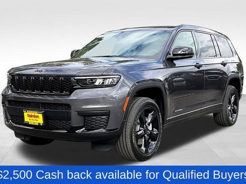 New 2025 Jeep Grand Cherokee L Altitude AWD/4WD image 2