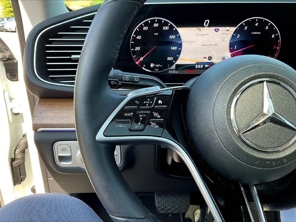 Used 2025 Mercedes-Benz GLE 350 4MATIC image 13