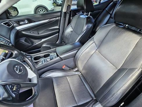 Used 2017 Nissan Maxima 3.5 SV FWD image 14