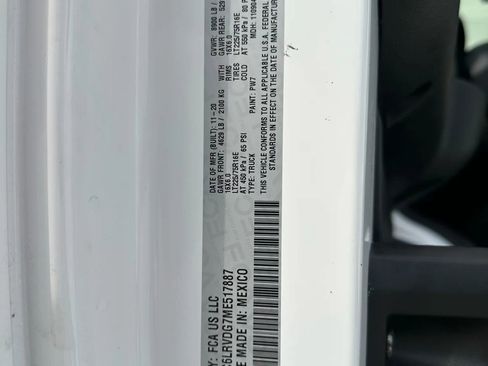 Used 2021 RAM ProMaster 2500 image 58