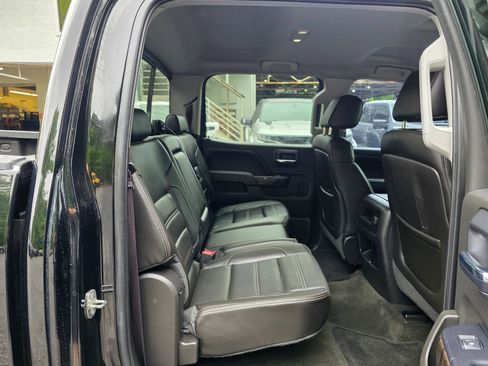 Used 2015 GMC Sierra 1500 Denali AWD/4WD image 29