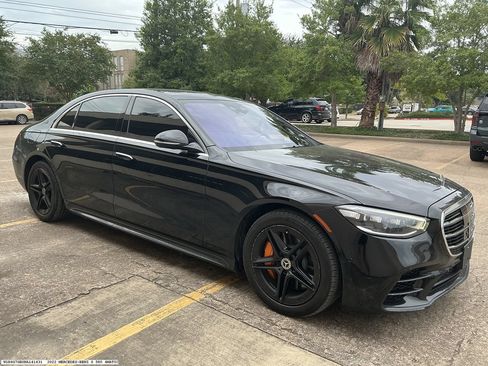 Used 2022 Mercedes-Benz S 580 4MATIC Sedan image 4