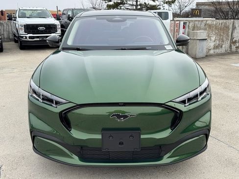Certified 2025 Ford Mustang Mach-E Premium image 2