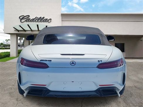 Used 2019 Mercedes-Benz AMG GT Roadster image 4