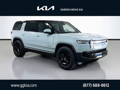 Used 2025 Rivian R1S Adventure
