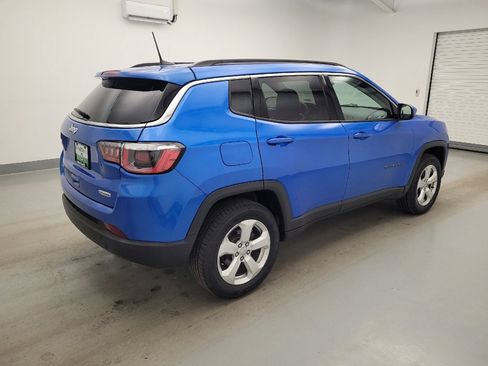 Used 2018 Jeep Compass Latitude w/ Popular Equipment Group AWD/4WD image 10