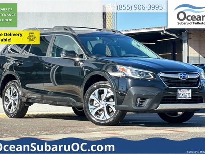 Used 2020 Subaru Outback Limited w/ Tech Package 2
