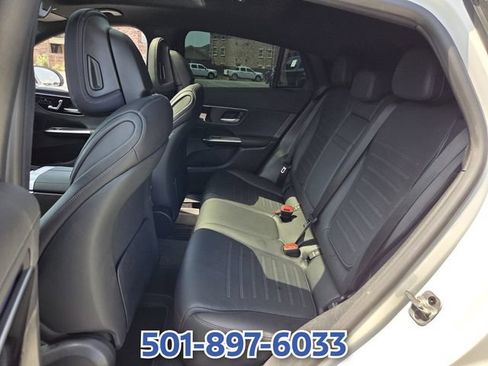 Used 2024 Mercedes-Benz GLC 300 4MATIC image 10