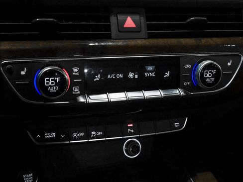 Used 2018 Audi A5 2.0T Premium Plus AWD/4WD image 30