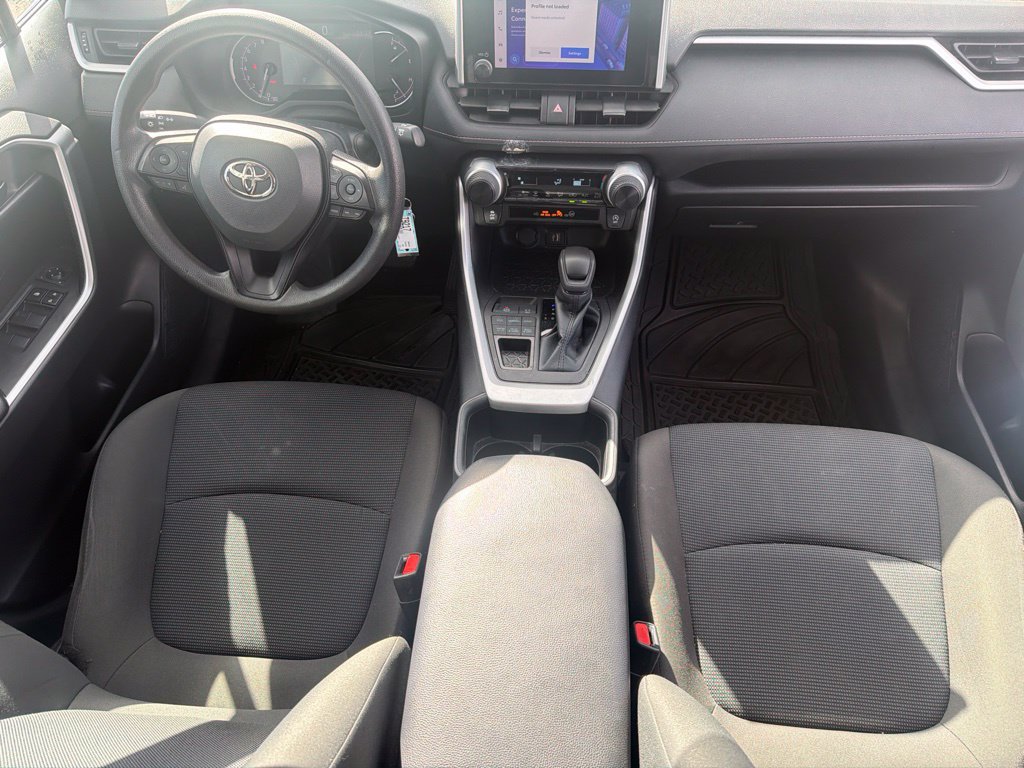 Used 2023 Toyota RAV4 LE AWD/4WD image 13