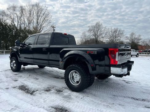 Used 2017 Ford F350 Lariat w/ Lariat Ultimate Package image 5