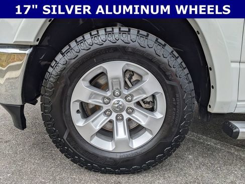 Certified 2022 RAM 1500 Laramie AWD/4WD image 5