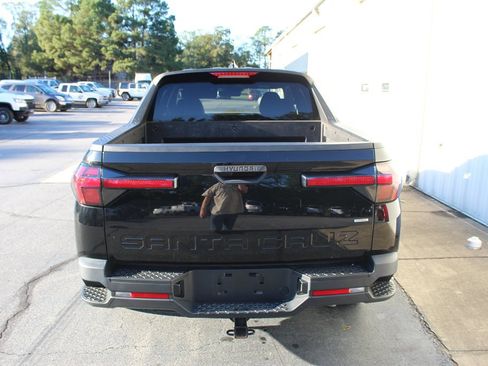Used 2022 Hyundai Santa Cruz SEL image 14