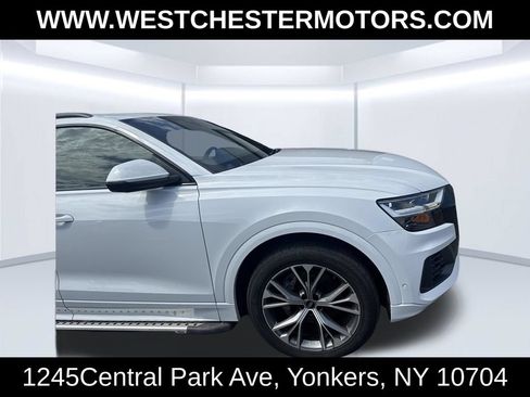 Used 2021 Audi Q8 Premium w/ Black Optic Package AWD/4WD image 10