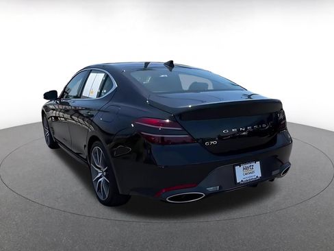 Used 2025 Genesis G70 2.5T RWD image 11
