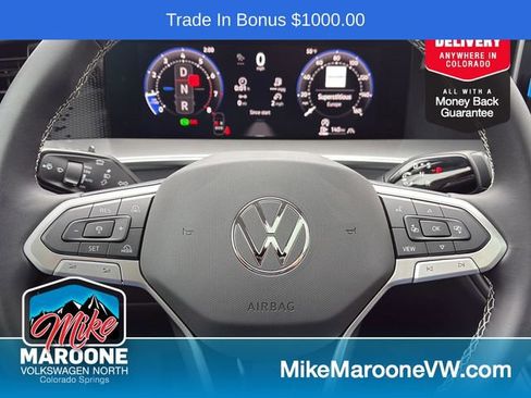 New 2026 Volkswagen Tiguan SE image 12