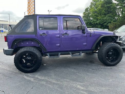 Used 2017 Jeep Wrangler Unlimited Sport w/ Quick Order Package 23S AWD/4WD image 11