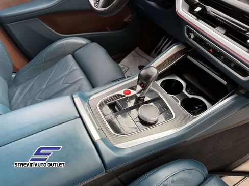 Used 2023 BMW XM image 16
