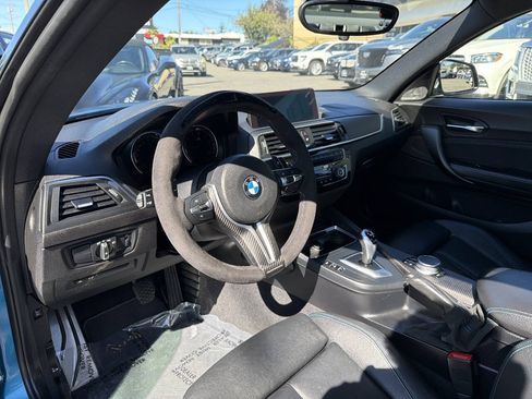 Used 2018 BMW M2 RWD image 40