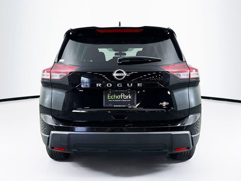 Used 2024 Nissan Rogue S AWD/4WD image 7