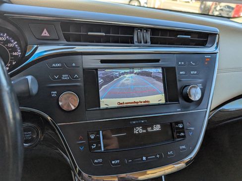 Used 2014 Toyota Avalon XLE Premium image 22