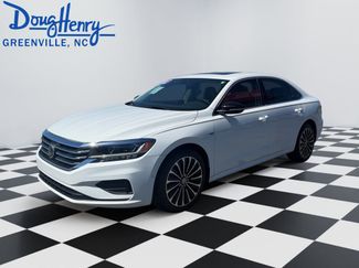 Used 2022 Volkswagen Passat 2.0T video 1