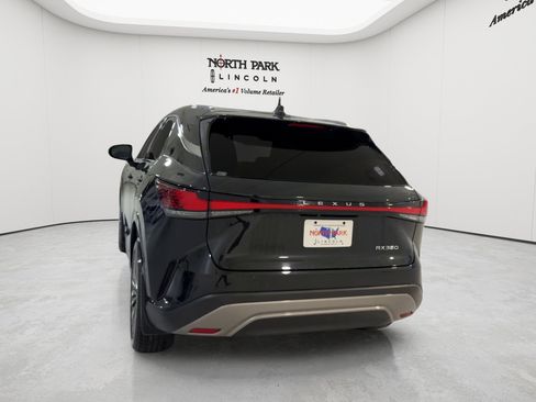 Used 2024 Lexus RX 350 FWD image 4