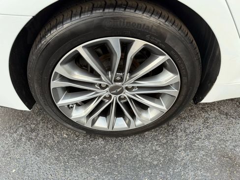 Used 2016 Hyundai Genesis 3.8 w/ Option Group 02 image 41