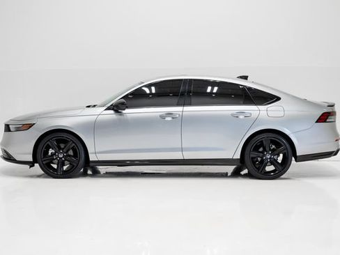 Used 2024 Honda Accord Sport image 28