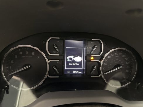 Used 2018 Toyota Tundra Platinum AWD/4WD image 7