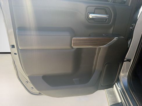 Used 2021 Chevrolet Silverado 1500 RST w/ Z71 Off-Road Package AWD/4WD image 25