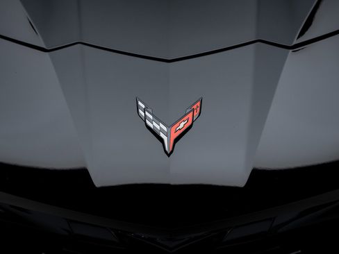 Used 2025 Chevrolet Corvette Stingray Convertible w/ 1LT image 14