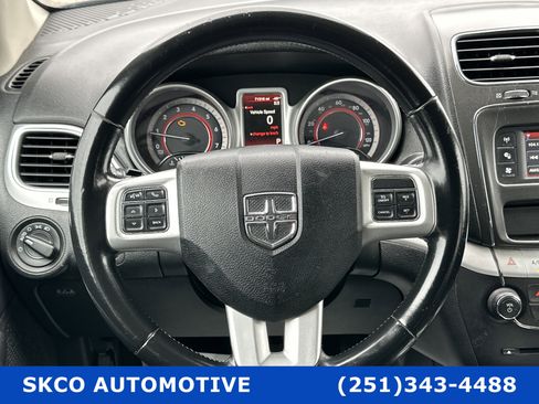 Used 2018 Dodge Journey SE w/ Connectivity Group image 18