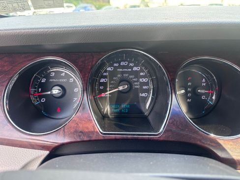 Used 2010 Ford Taurus Limited AWD/4WD image 15