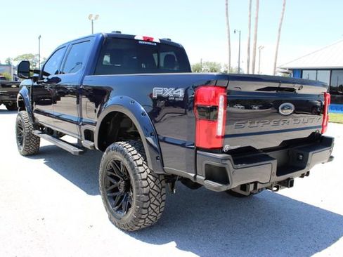 Used 2025 Ford F250 Lariat w/ Lariat Ultimate Package AWD/4WD image 8