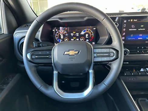 New 2026 Chevrolet Colorado W/T image 18