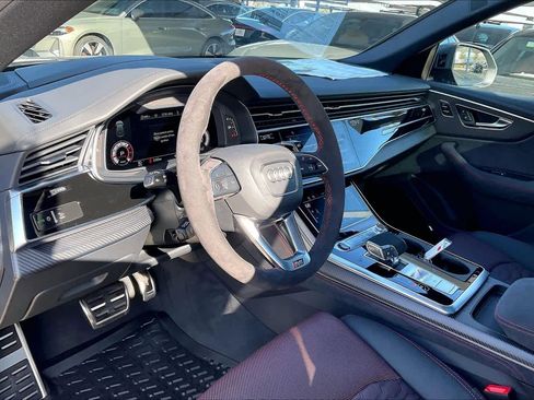 New 2026 Audi RS Q8 performance image 8