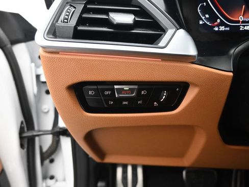 Used 2023 BMW 430i Convertible w/ M Sport Package RWD image 13
