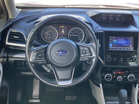 Certified 2022 Subaru Forester Premium AWD/4WD image 10